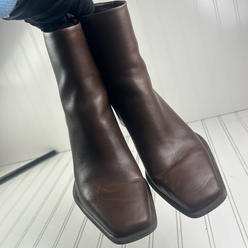 Gianni Bini Holy-Grail Brown Leather Block Heel Booties Womenโs Size 10M $140 - Picture 5 of 14